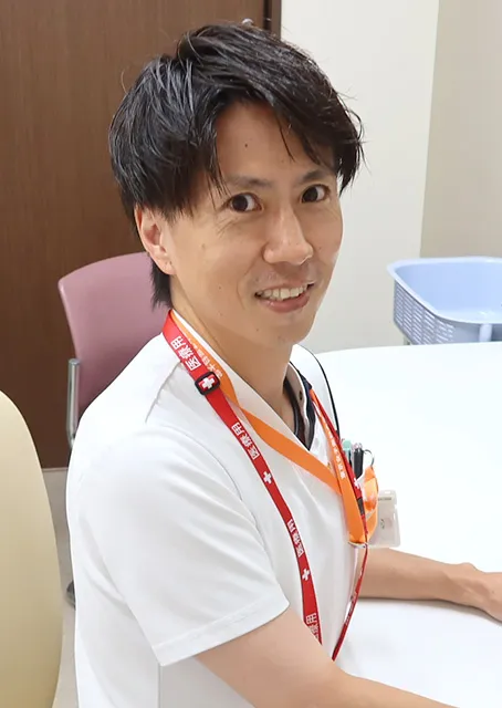 画像:皮膚・排泄ケア認定看護師の看護師