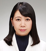 只浦 寛子
