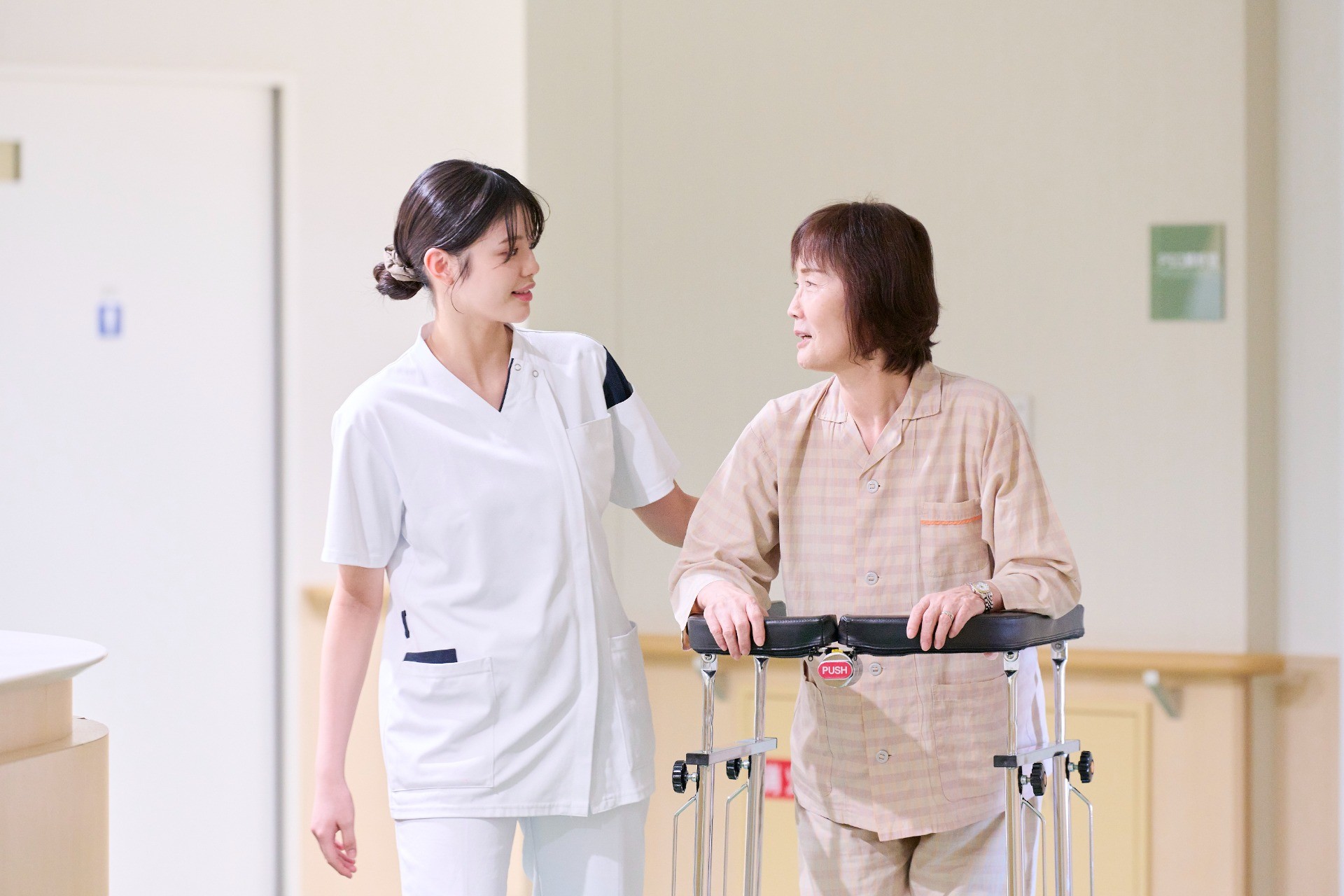 第一病棟8階(呼吸器内科・リウマチ内科・糖尿尿内科・内分泌内科・総合診療科)