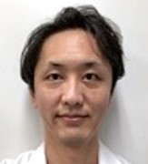 岸 崇之