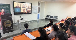 インドにて国際共同セミナーを開催